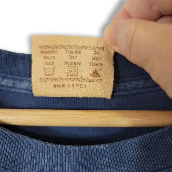 Vintage Y2K 2002 The Mountain Native American Man Blue Tie Dye T-Shirt Size XXXL - Picture 12 of 13